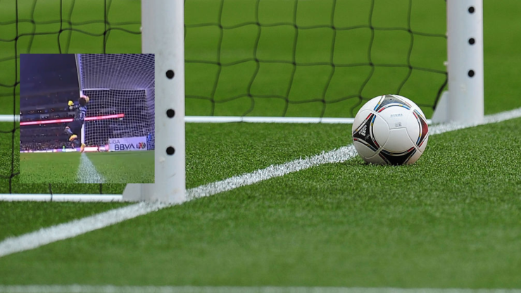 Línea de gol en una poprtería - ojo de halcón en el futbol