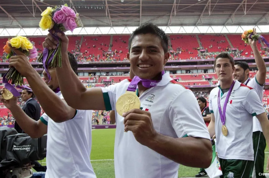 8 ganadores medalla de oro Londres 2012 méxico futbolistas.jpg