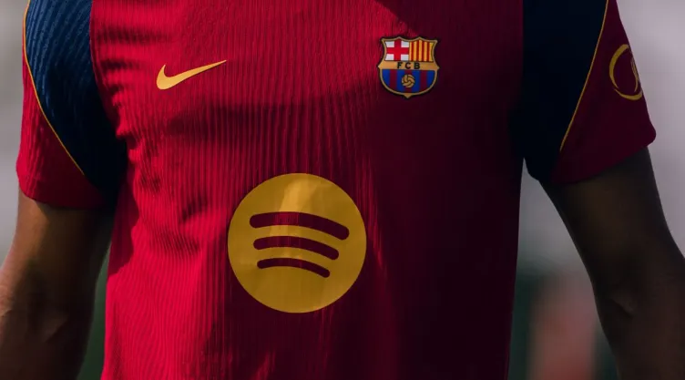 andres-iniesta-32-titulos-barcelona-comparado-lionel-messi.jpg