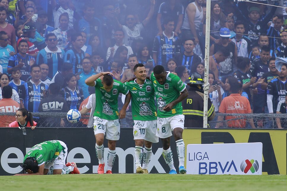 León