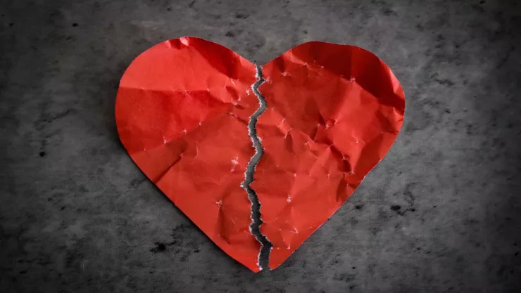 Estas son las etapas de una ruptura sentimental que toda persona experimenta