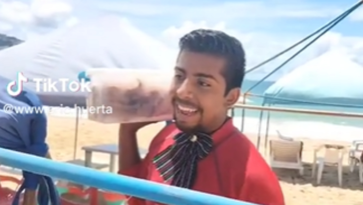Tuden a “Paco el de las empanadas” por su actitud arrogante ante turistas