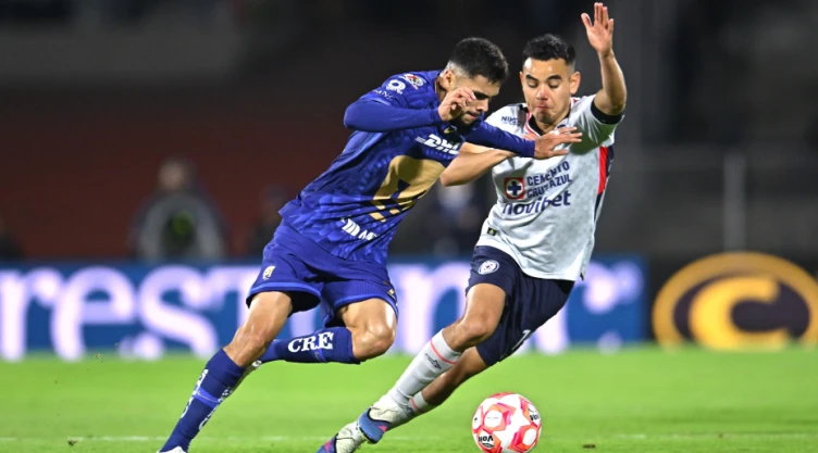 Pumas vs Cruz Azul