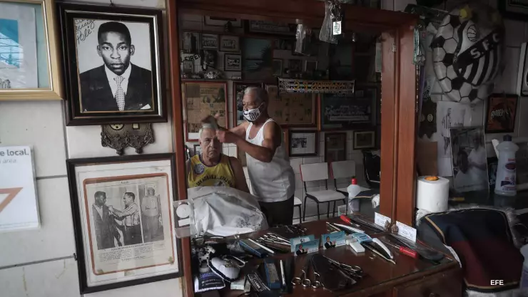 Didi, peluquero de Pelé desde 1956