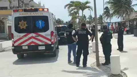 ataca a mujer a plena luz del dia en progreso