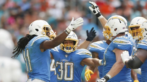 Los Angeles Chargers v Miami Dolphins