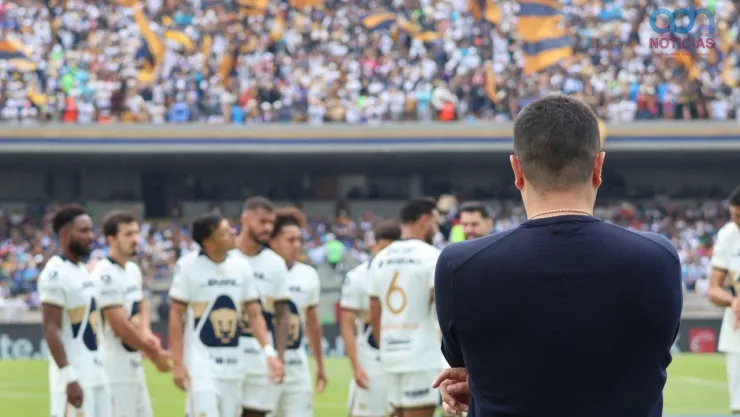 Numeros de Pumas con Efrain Juarez