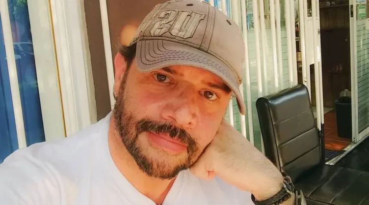 Héctor Parra no buscará reconciliacipon ni pagará a su hija Alexa