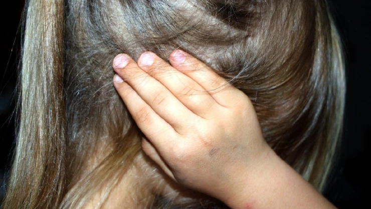 patria potestad padres hijos violencia