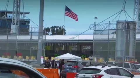 Tráfico en las Garitas de Tijuana hoy 12 de diciembre de 2025