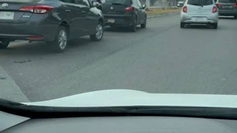 Dos accidentes automovilísticos detienen tráfico en Mérida (FOTOS)