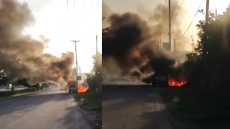 Así ocurrió el INCENDIO de un auto en el Periférico de Mérida que puso en PELIGRO a conductores HOY martes 1 de julio