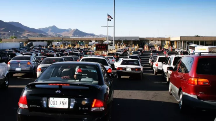 La línea hoy 12 de julio para cruzar a Estados Unidos-