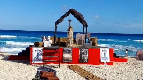 Anuncian ‘Historia de Navidad en la Playa’ en Cancún; aquí la fecha y horario.jpg