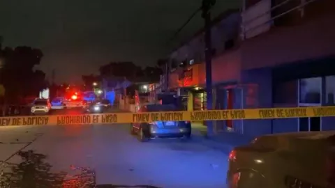 Asesinatos en Tijuana Balean a menor en la colonia Los Laureles y matan a hombre en la Obrera
