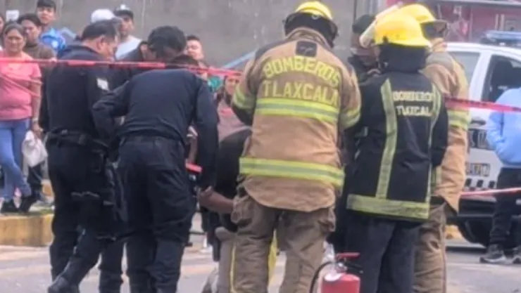 Muere adulto mayor por explosión de pirotecnia en procesión de Contla, Tlaxcala