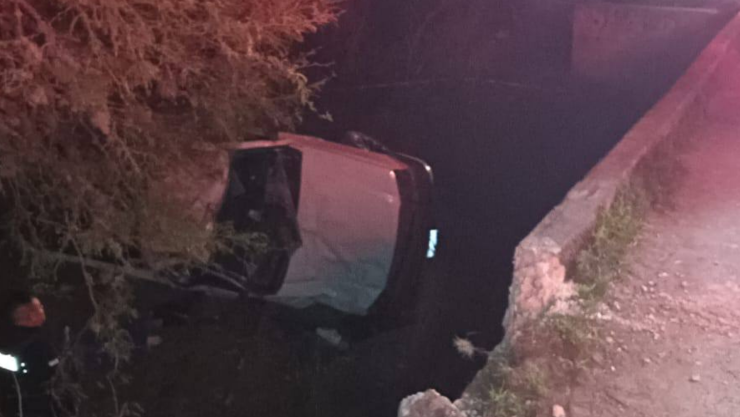 Volcadura en Pedro Escobedo deja a mujer sin vida y heridos 26 de mayo