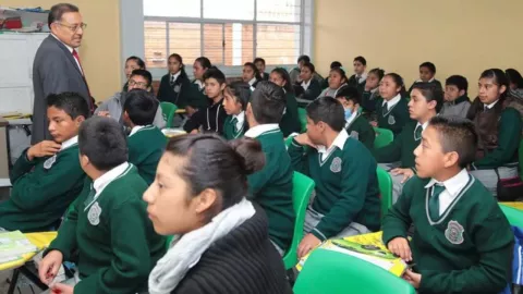 Primer pago de Beca Rita Cetina ciclo escolar 2025-2026.