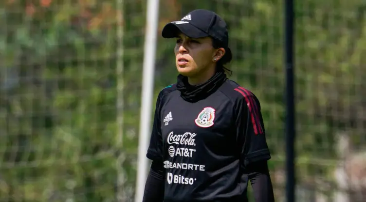 Ana Galindo es la primera directora tecnica en una seleccion mexicana varonil