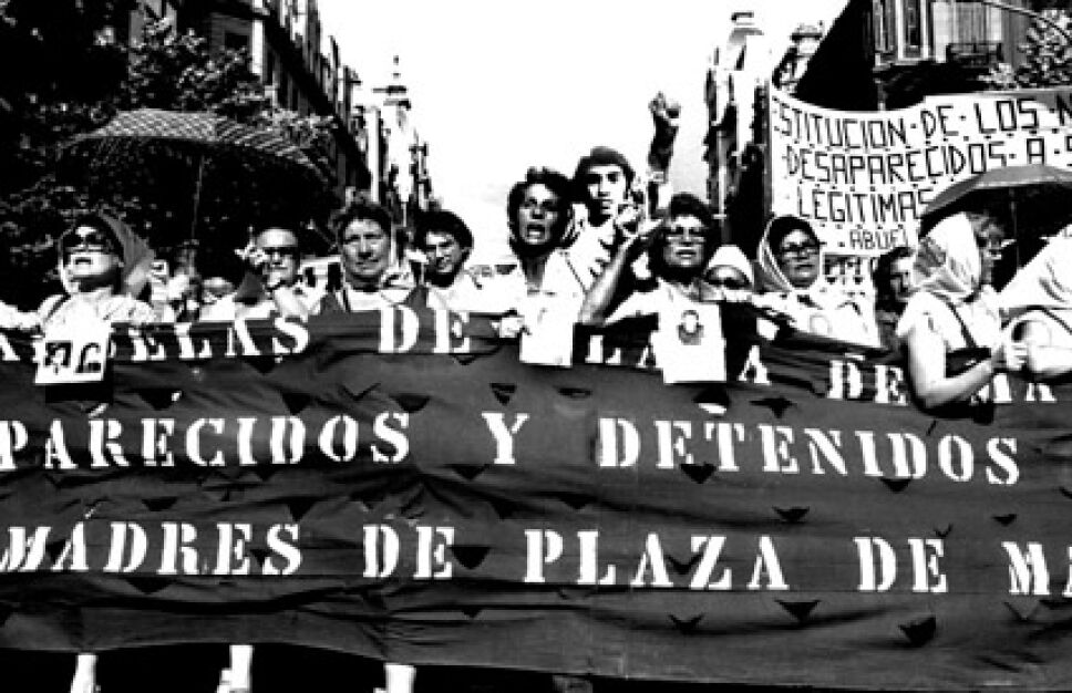 abuelas de la plaza de mayo