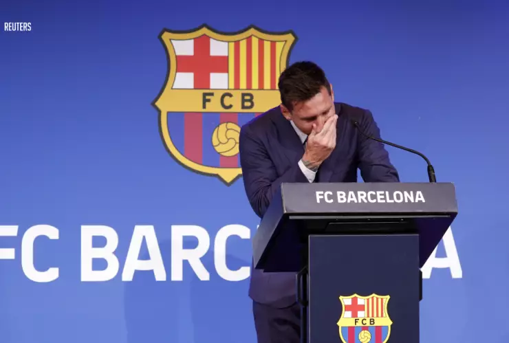 Lionel Messi se despide llorando del club Barcelona