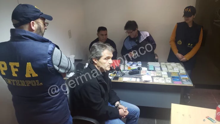 Carlos Ahumada detenido por Interpol. En unos minutos FGR amplia información