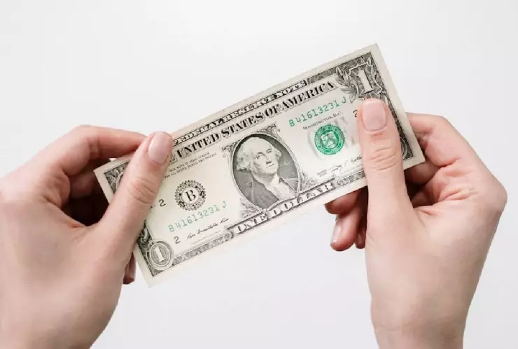 ¡Pierde el billete verde! Este es el precio del dólar hoy 10 de diciembre de 2025 en Veracruz