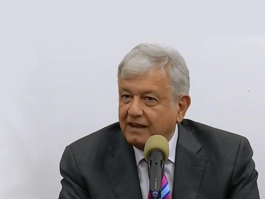 AMLO-Aeropuerto.j