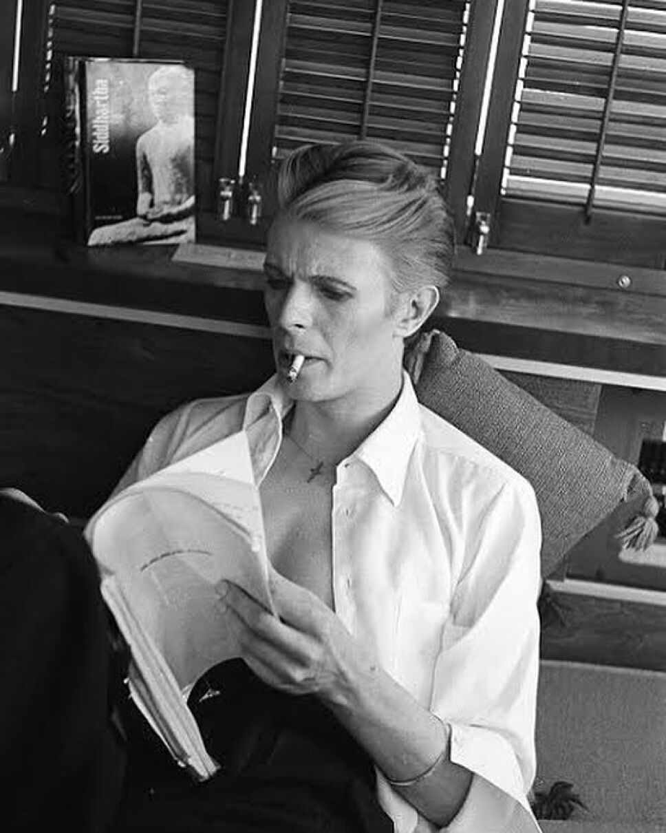 david bowie leyendo club de lectura
