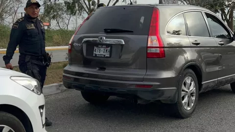 Dos accidentes automovilísticos detienen tráfico en Mérid