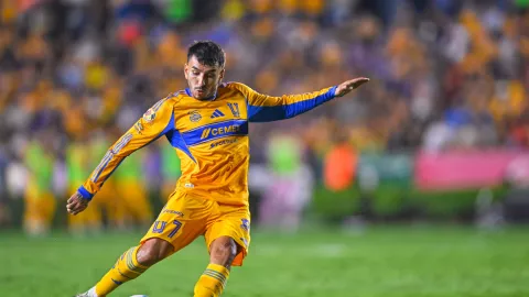 Ángel Correa con Tigres