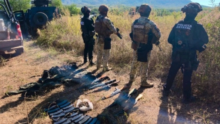 Balacera Culiacán 7 delincuentes abatidos Operativo militar caos emergencia