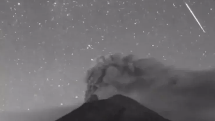 Video estrella fugaz en el Popocatépetl