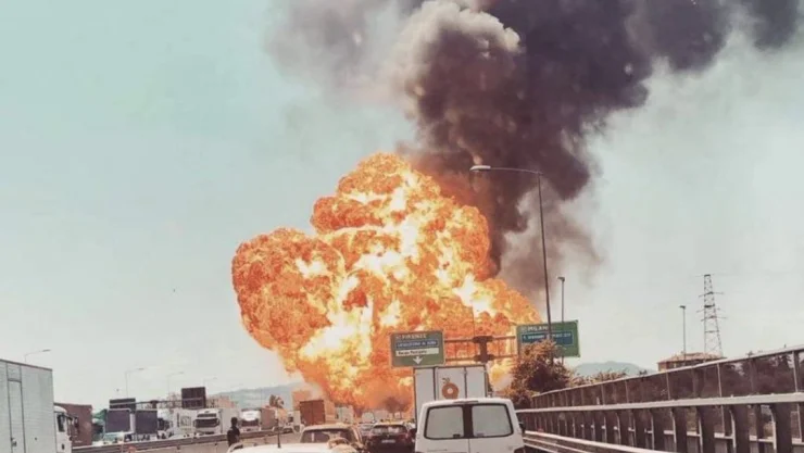 Explosión en aeropuerto de Bolonia, Italia