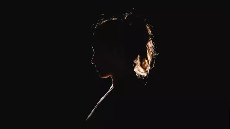 Vinculan a proceso a abuelo que abusó de su nieta