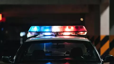 ¡Tragedia familiar! Hombre ingresa a VIVIENDA y ataca a una FAMILIA; 5 menores muertos y 4 adultos