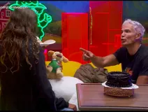 Julio Camejo y sus hijos.jpg