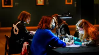 Los museos también ofrecieron sesiones de Tai Chi y salones de manicura.