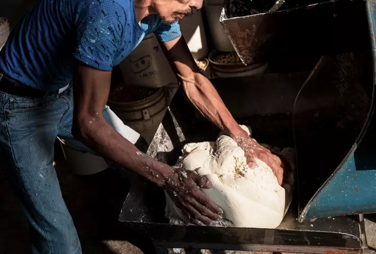 Emprendedores de México y los obstáculos que enfrentan para mantener su negocio