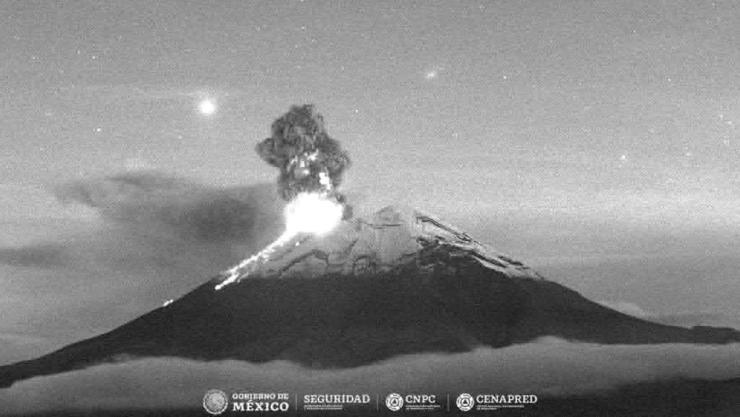 Volcán-Popocatépetl-bombas-lava