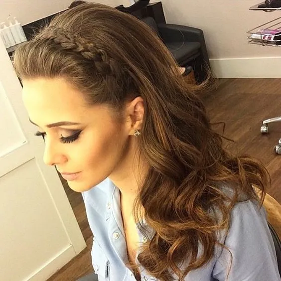 39 ideas de peinados semi recogidos elegantes: puede ser en cabello lacio o chino y te verás preciosa