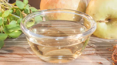 El vinagre es un aliado perfecto para combatir toda clase de insectos, en especial, a las arañas.