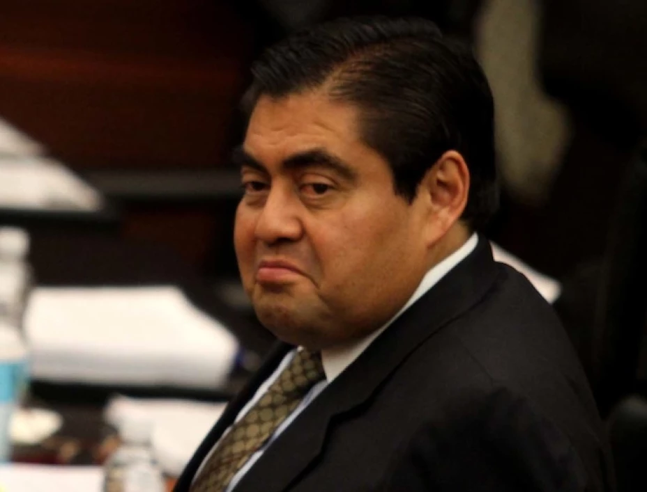 Miguel Barbosa, coordinador del PRD en el Senado