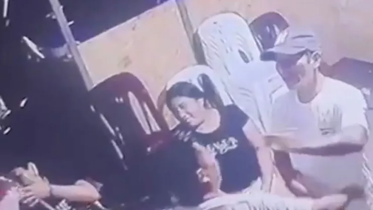 Un ataque armado en una fiesta familiar en Perú quedó grabado en video.
