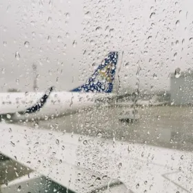 ¿Qué hacer si cancelaron tu vuelo por el Huracán “Polo” en México? Lo que debes saber