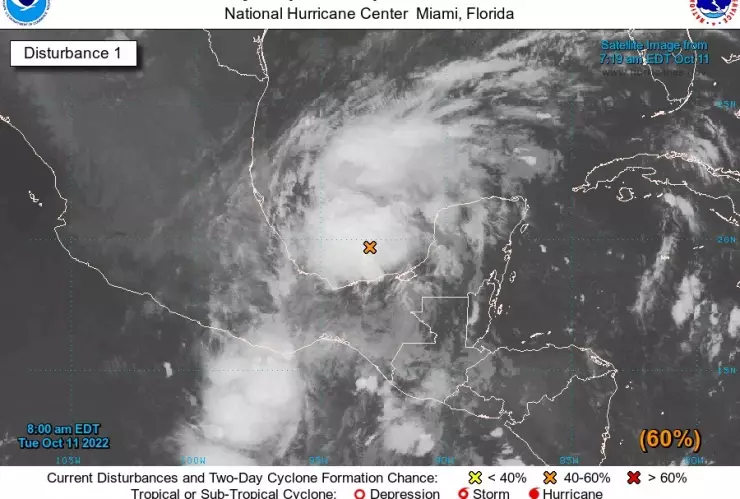 Amplia zona de baja presión en la Bahía de Campeche