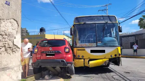 fuerte choque en merida