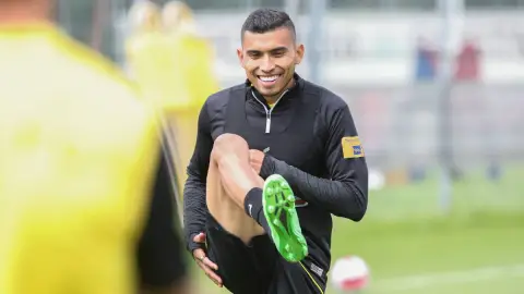 Orbelín Pineda AEK Athens