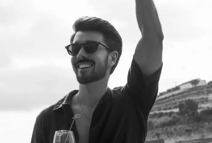 ¿Murió el conductor Roger González? Foto enciende alarmas; esto se sabe