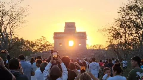 Así se vio el IMPRESIONANTE Equinoccio de Primavera desde Dzibilchaltún